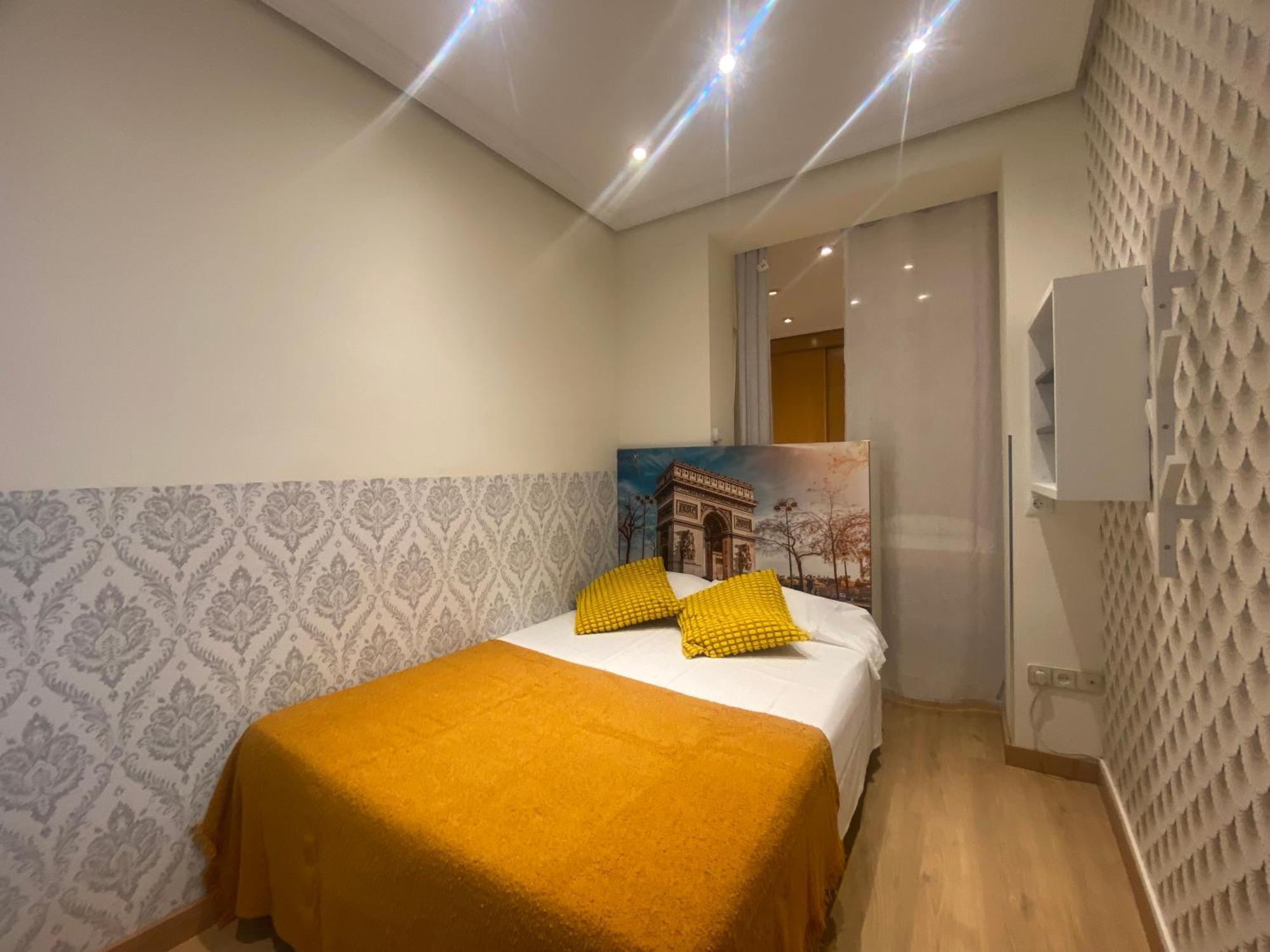 El Jardin Del Angel Ferrocarril Apartment Madrid Luaran gambar